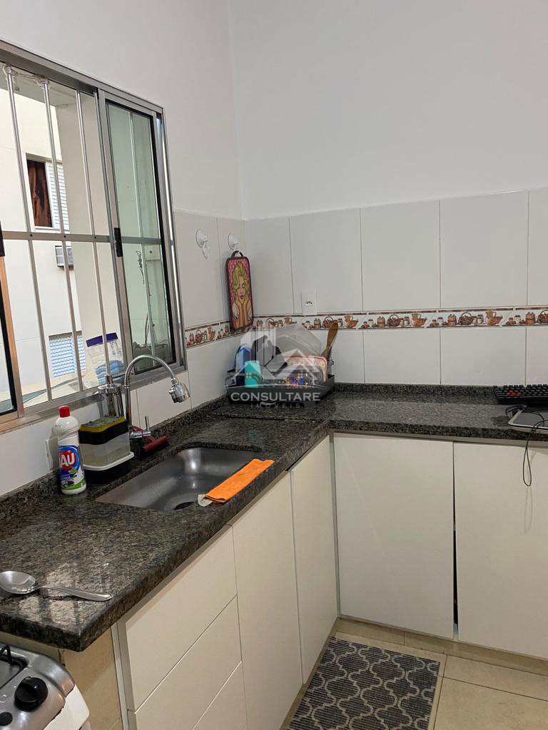 Apartamento à venda com 2 quartos, 67m² - Foto 9