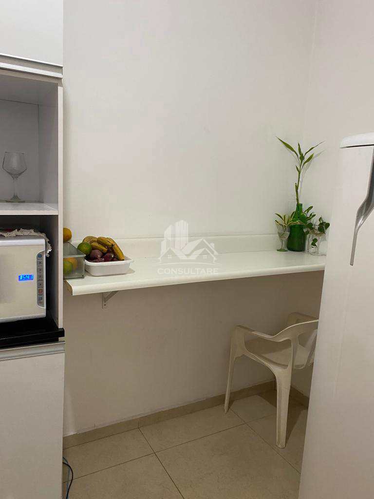 Apartamento à venda com 2 quartos, 67m² - Foto 11