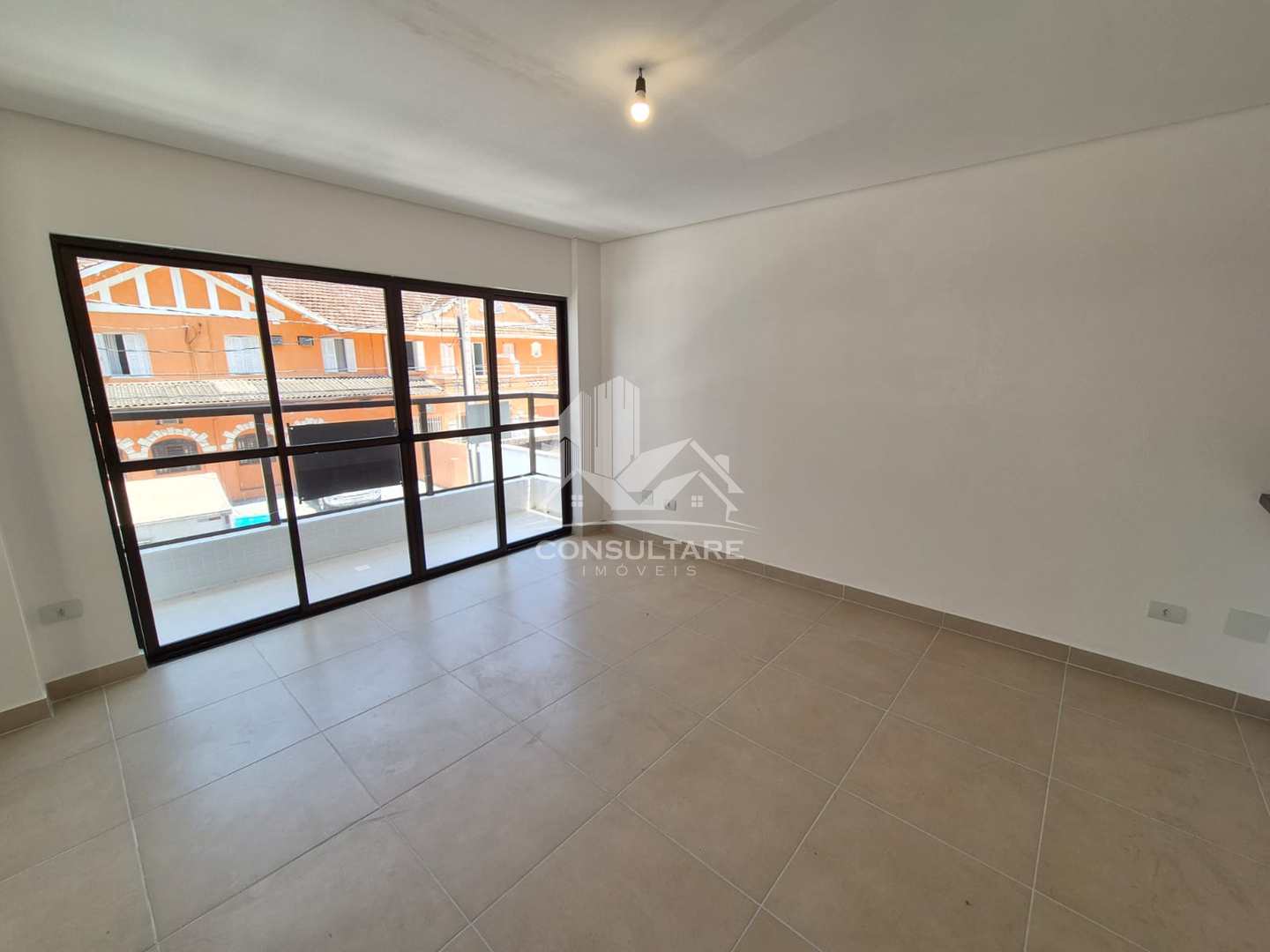 Casa à venda com 3 quartos, 166m² - Foto 2