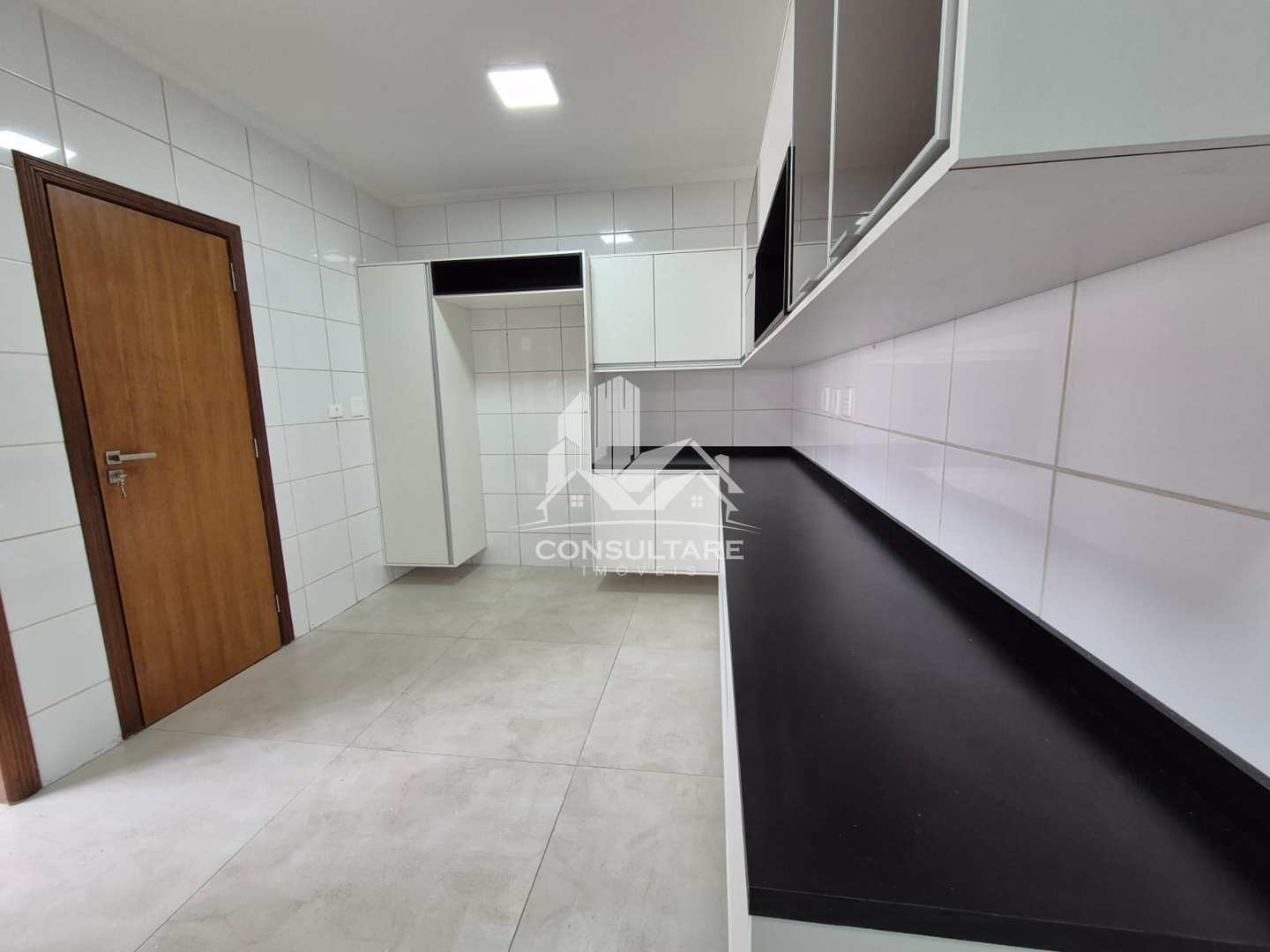 Apartamento para alugar com 3 quartos, 136m² - Foto 34