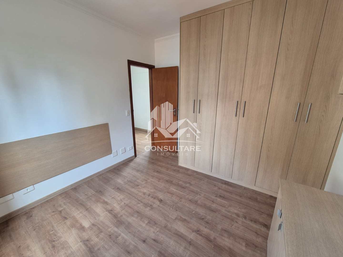 Apartamento para alugar com 3 quartos, 136m² - Foto 13