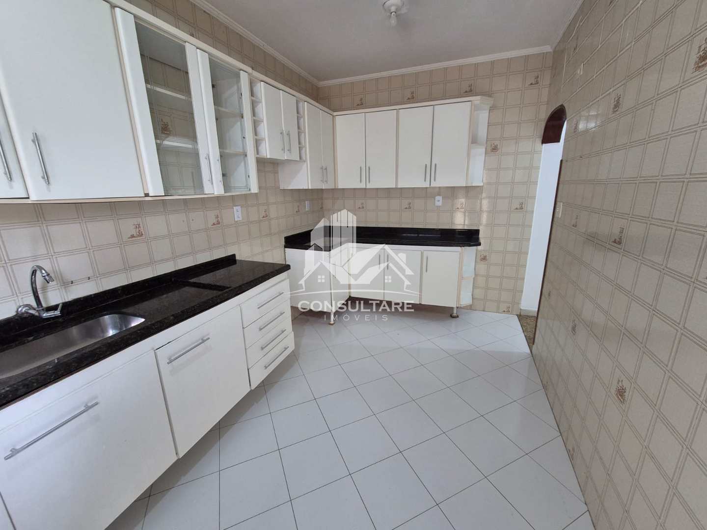 Apartamento à venda com 2 quartos, 64m² - Foto 20