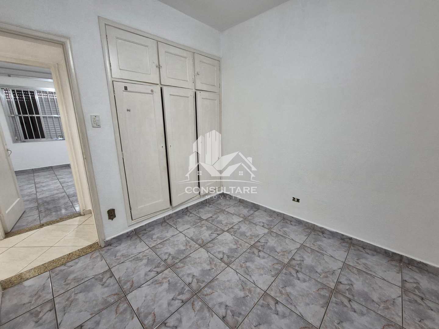 Apartamento à venda com 2 quartos, 64m² - Foto 12