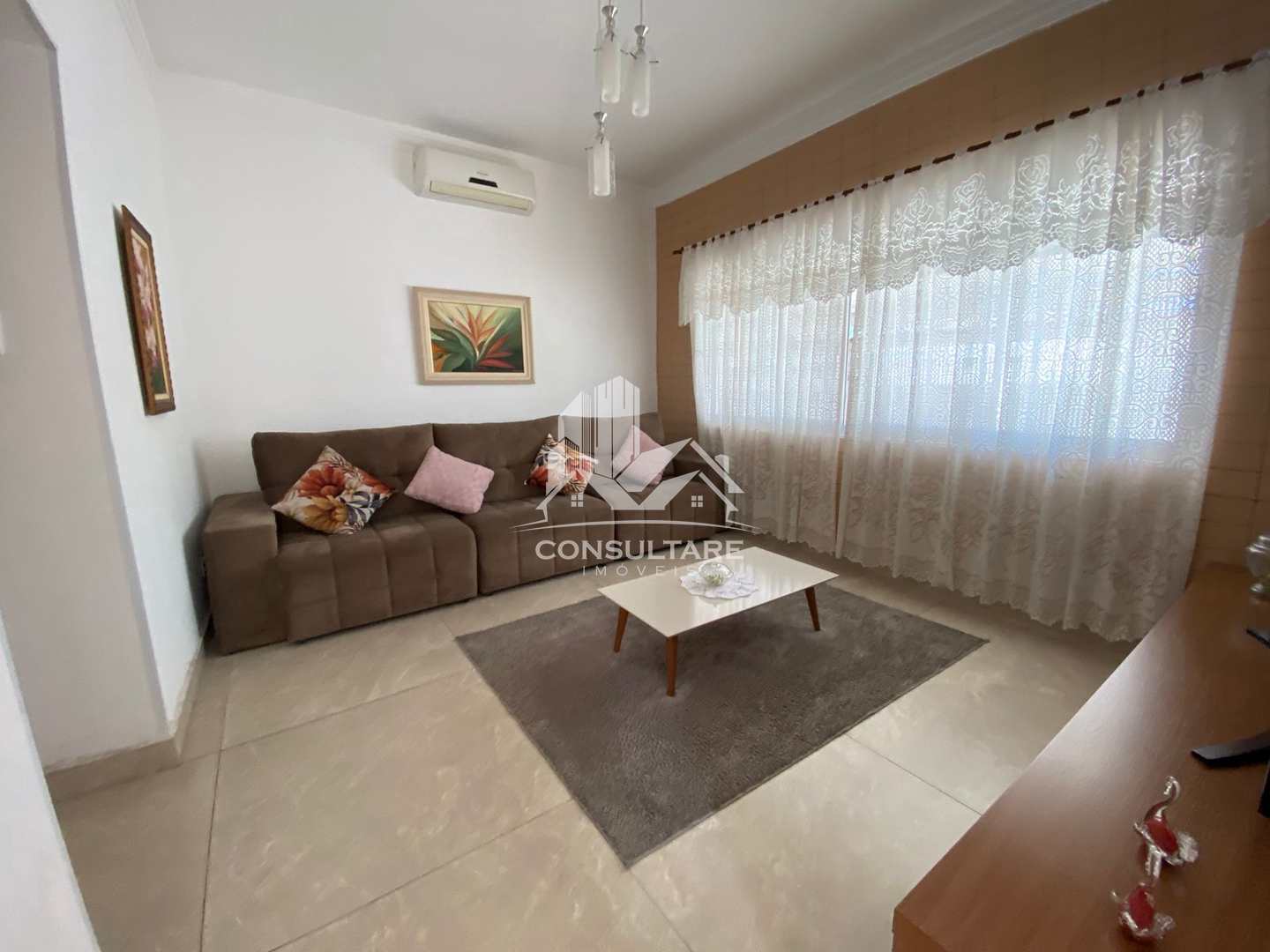 Casa à venda com 2 quartos, 196m² - Foto 3