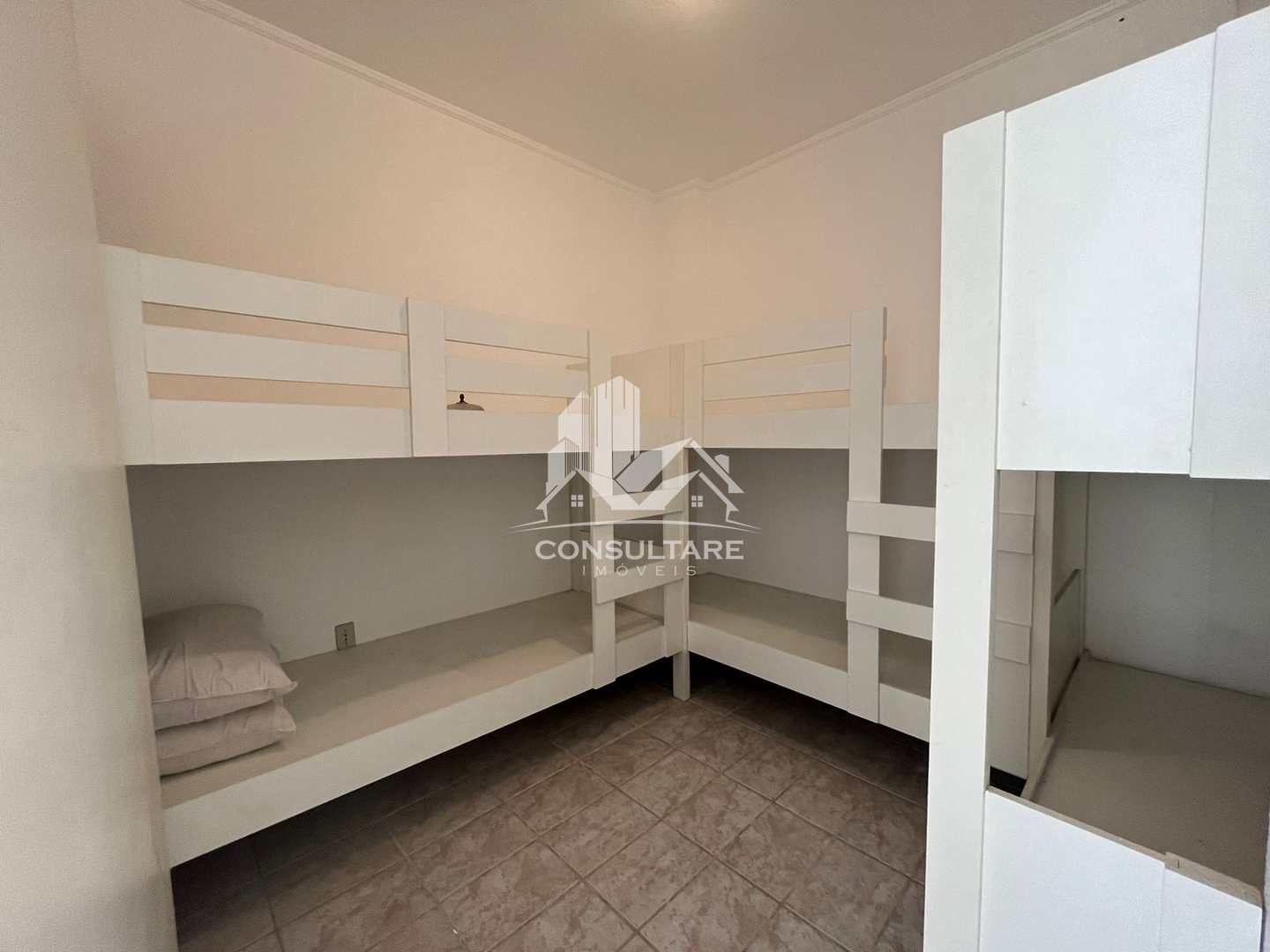 Apartamento à venda com 2 quartos, 70m² - Foto 8