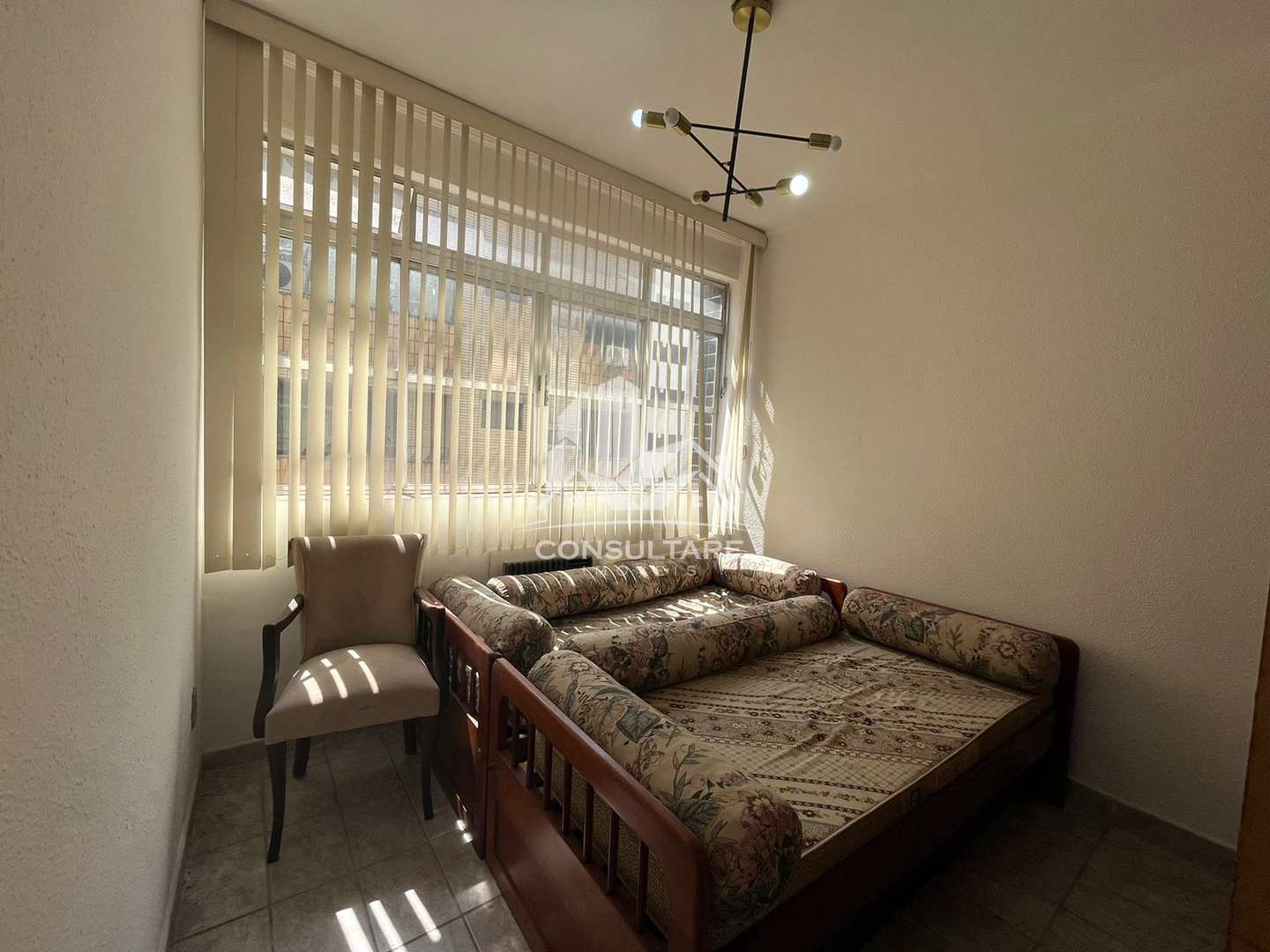 Apartamento à venda com 2 quartos, 70m² - Foto 7