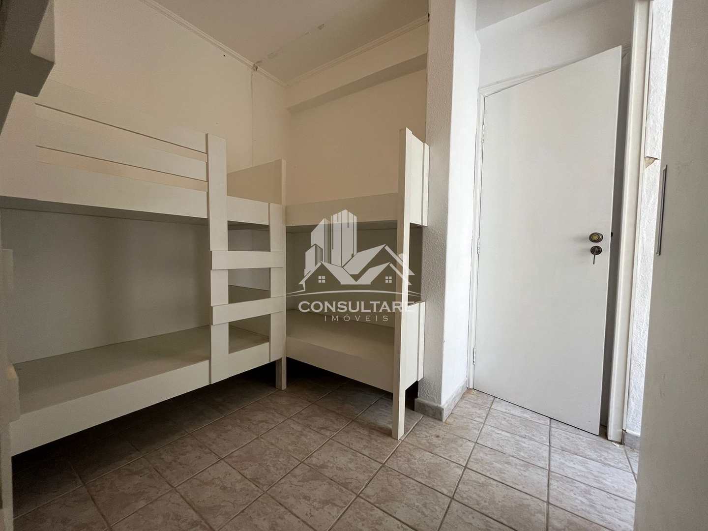 Apartamento à venda com 2 quartos, 70m² - Foto 9