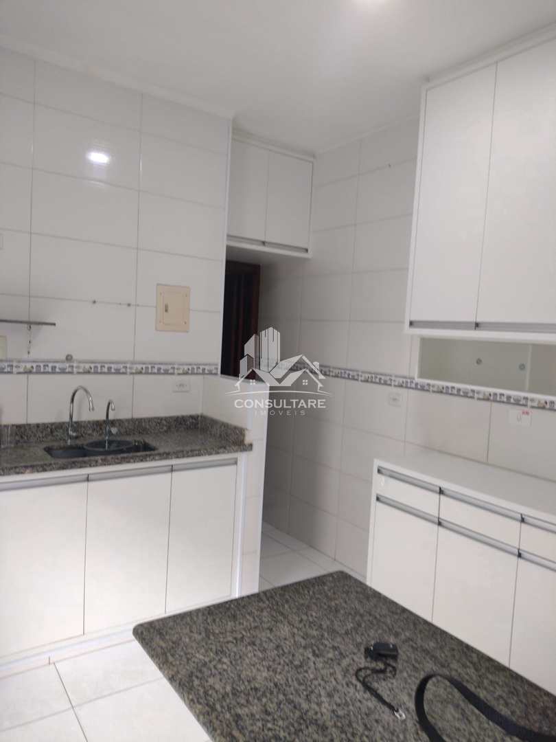 Casa à venda com 2 quartos, 130m² - Foto 12