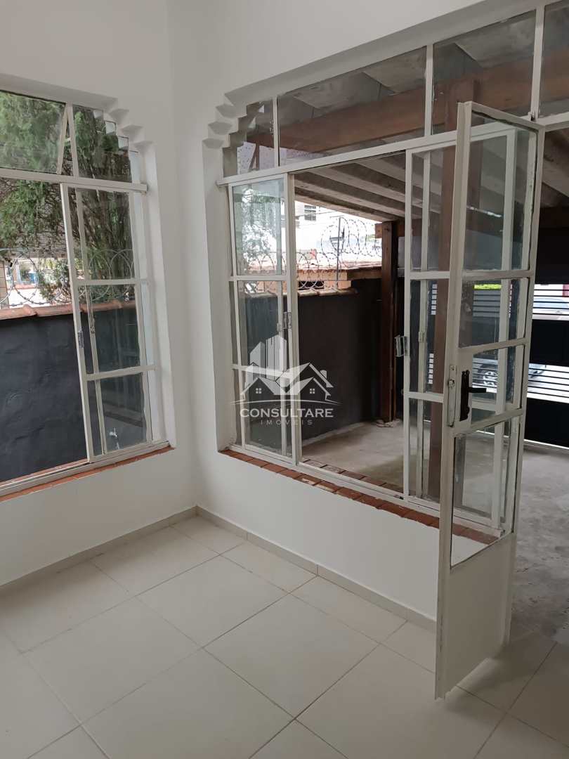 Casa para alugar com 3 quartos, 400m² - Foto 31