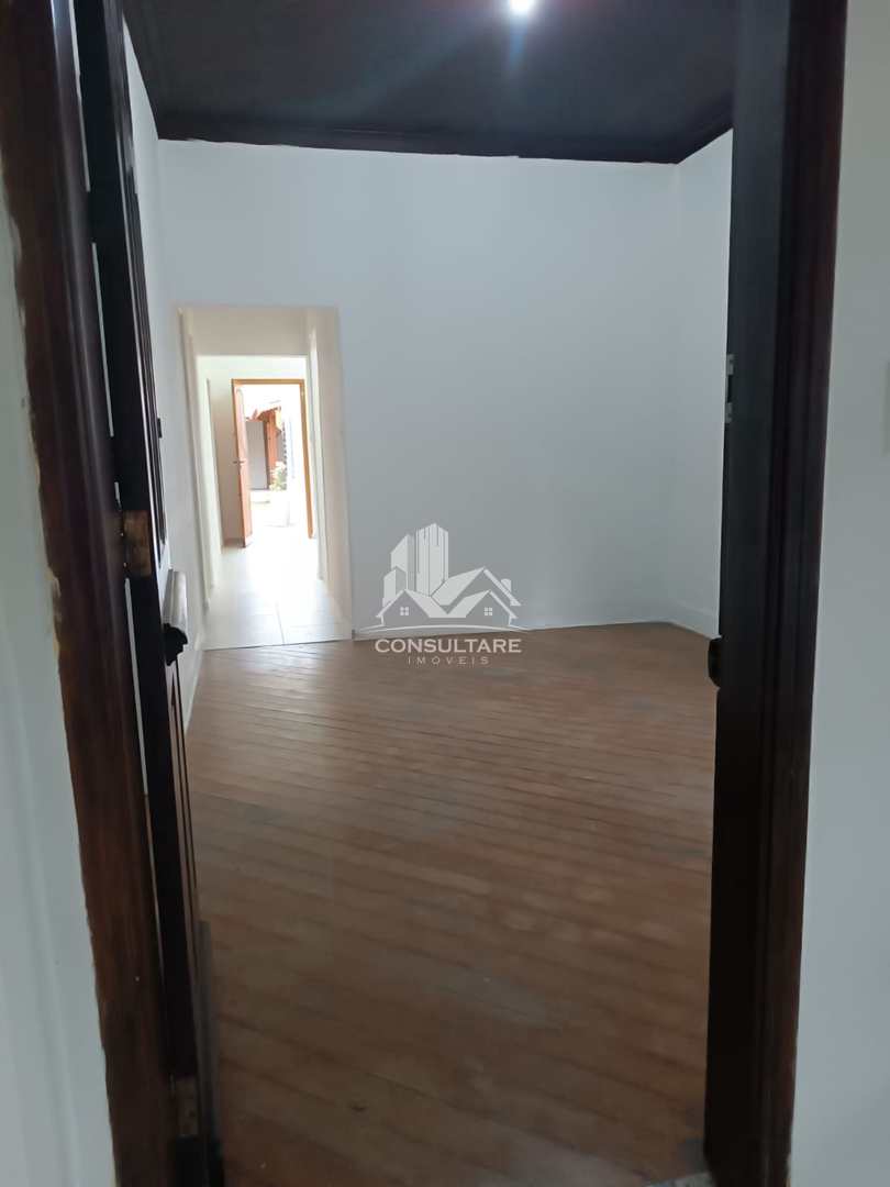 Casa para alugar com 3 quartos, 400m² - Foto 29