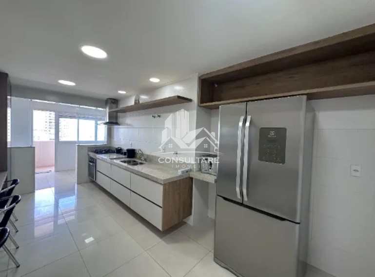 Apartamento para alugar com 3 quartos, 151m² - Foto 5