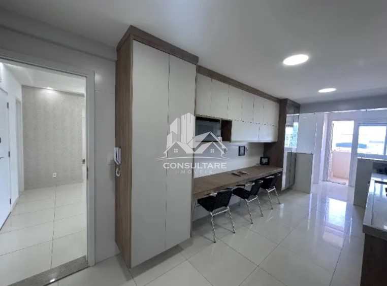 Apartamento para alugar com 3 quartos, 151m² - Foto 12