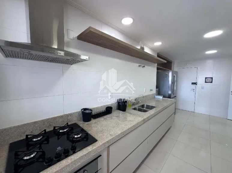 Apartamento para alugar com 3 quartos, 151m² - Foto 15