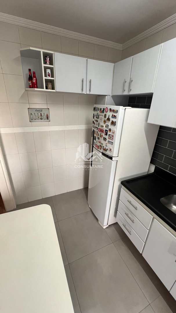 Apartamento à venda com 2 quartos, 60m² - Foto 21