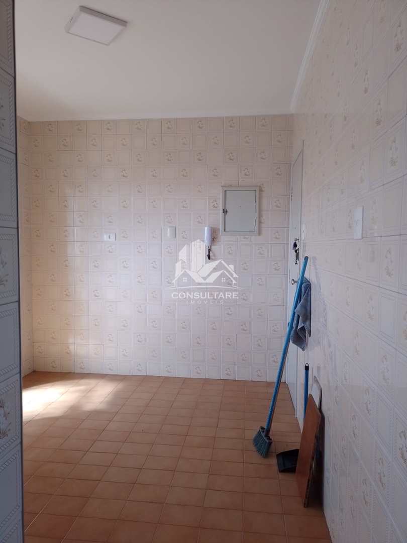 Apartamento à venda com 2 quartos, 79m² - Foto 19