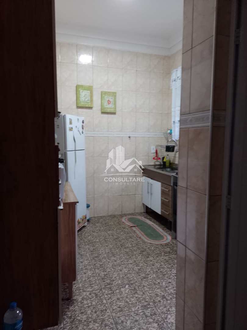 Casa à venda com 3 quartos, 200m² - Foto 27