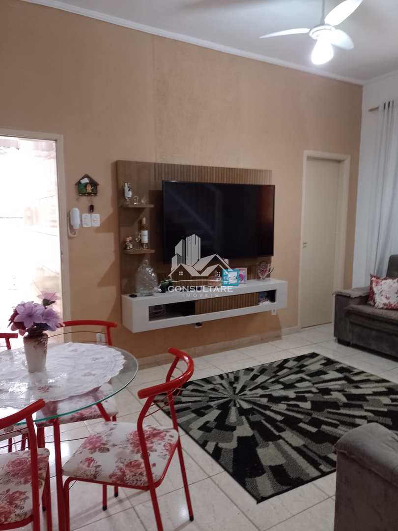 Casa à venda com 3 quartos, 200m² - Foto 3