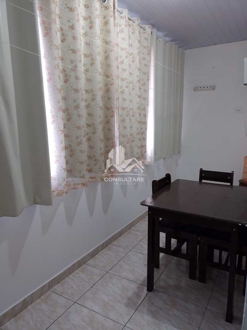 Casa à venda com 3 quartos, 200m² - Foto 7