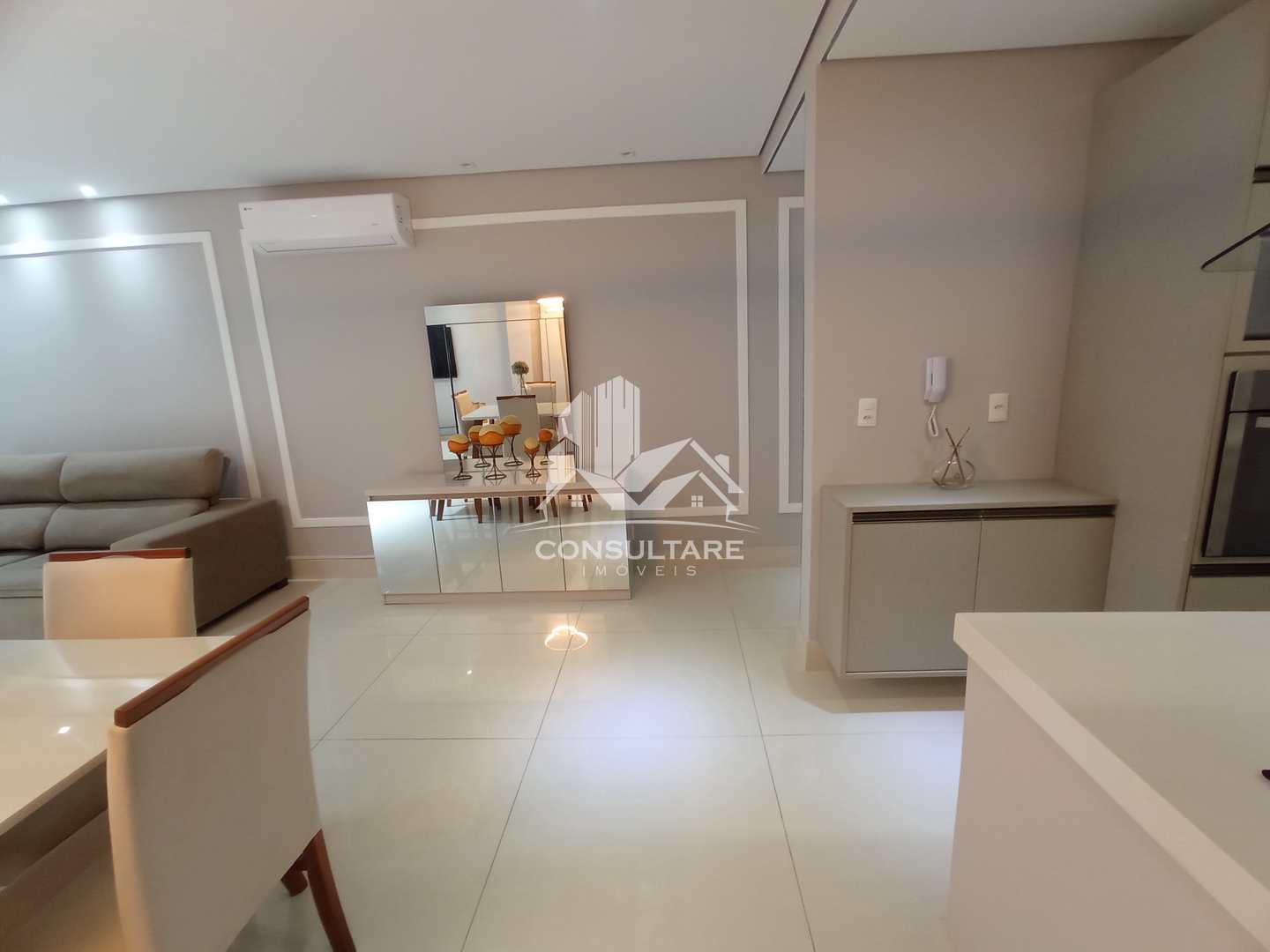 Apartamento para alugar com 2 quartos, 106m² - Foto 7