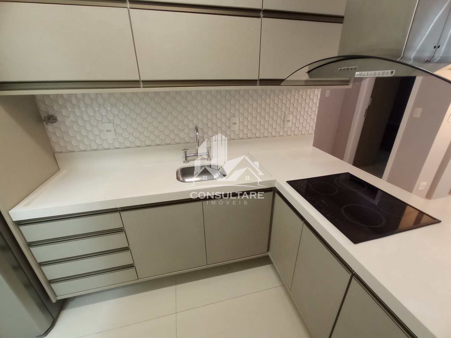 Apartamento para alugar com 2 quartos, 106m² - Foto 24