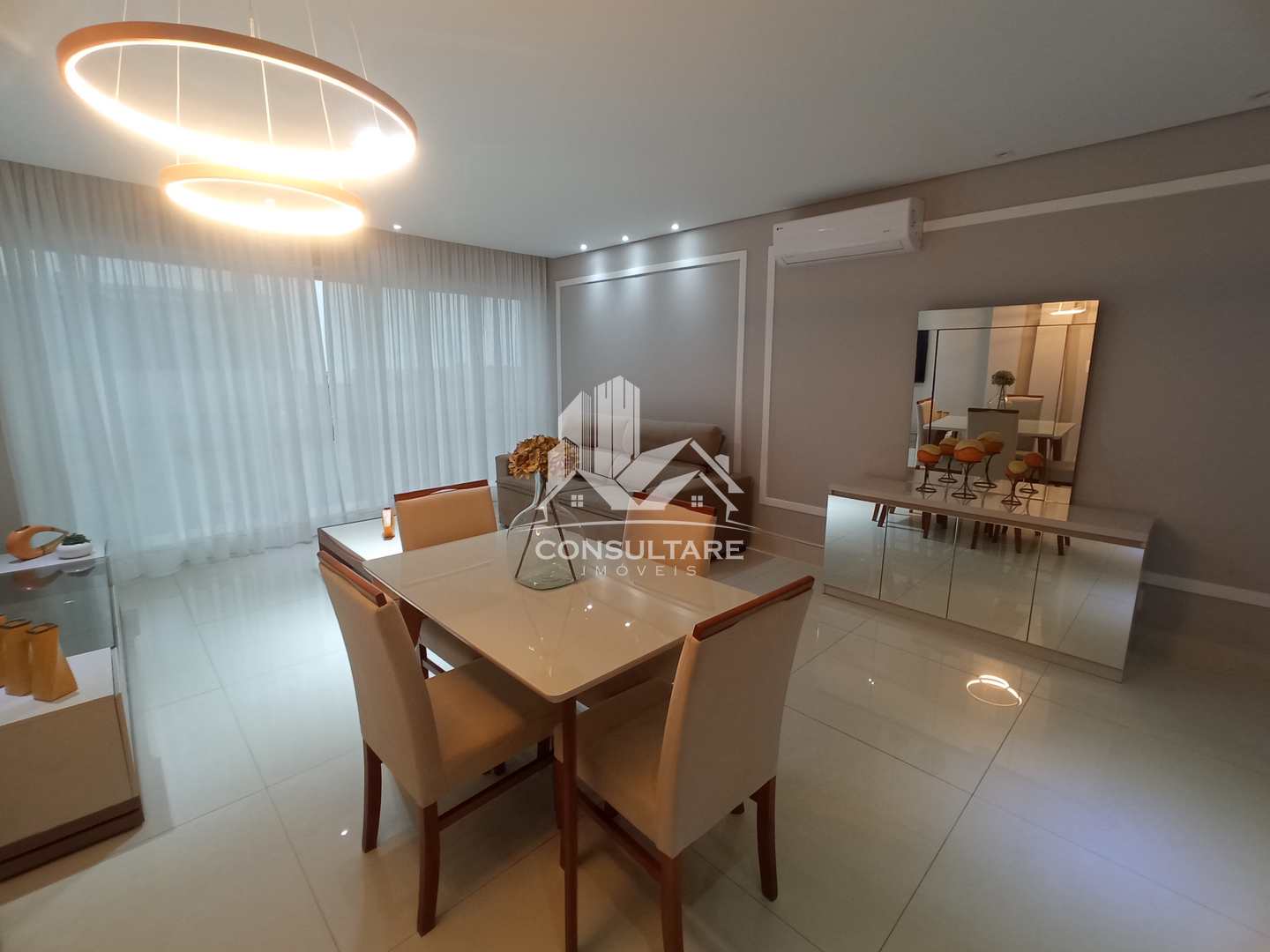 Apartamento para alugar com 2 quartos, 106m² - Foto 5