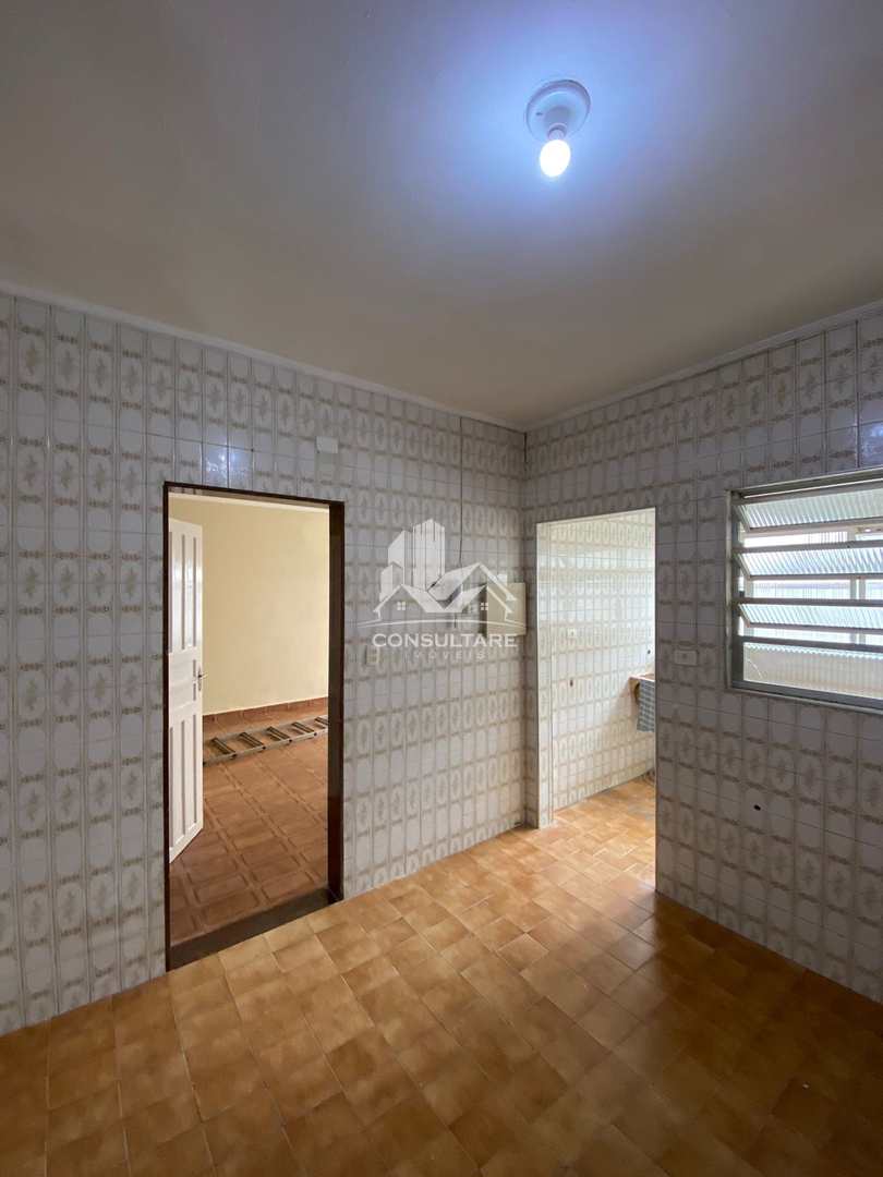 Casa à venda com 2 quartos, 78m² - Foto 14