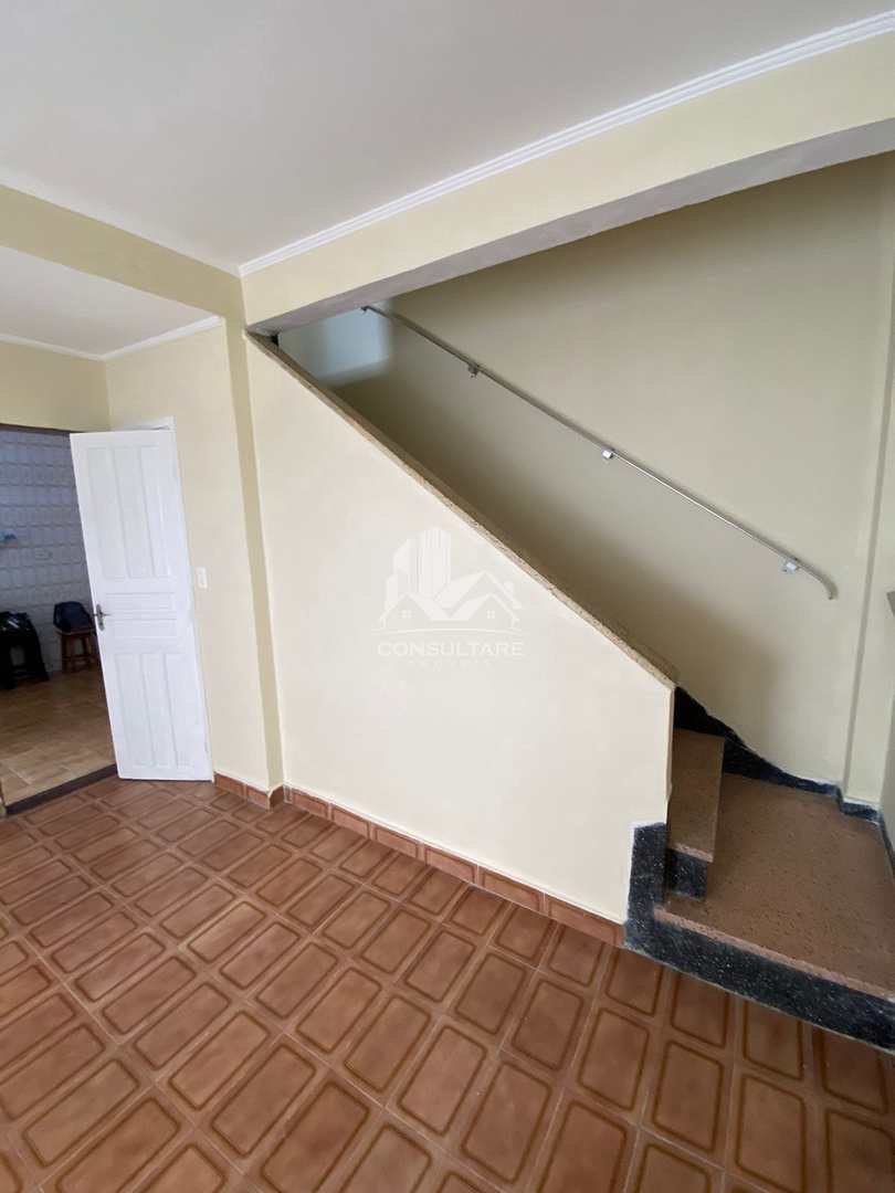 Casa à venda com 2 quartos, 78m² - Foto 3