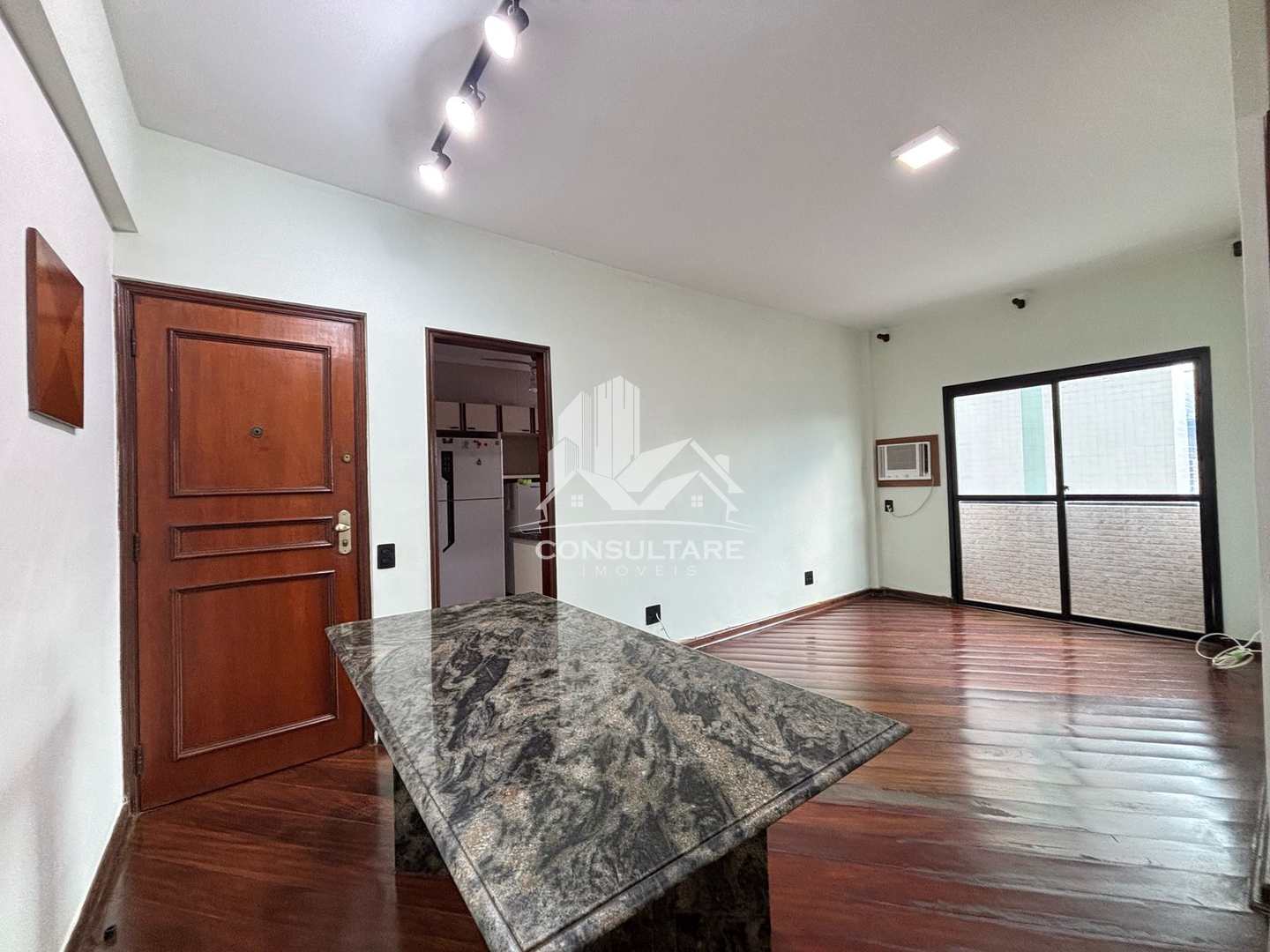 Apartamento com 2 quartos, Macuco, Santos - R$ 489 mil, Cod: 25920