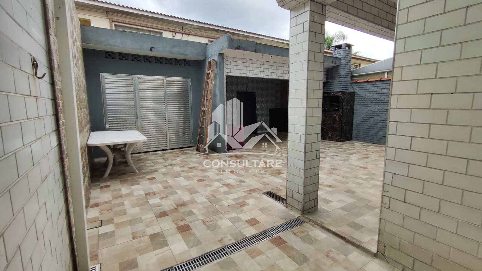 Casa para alugar com 3 quartos, 180m² - Foto 16