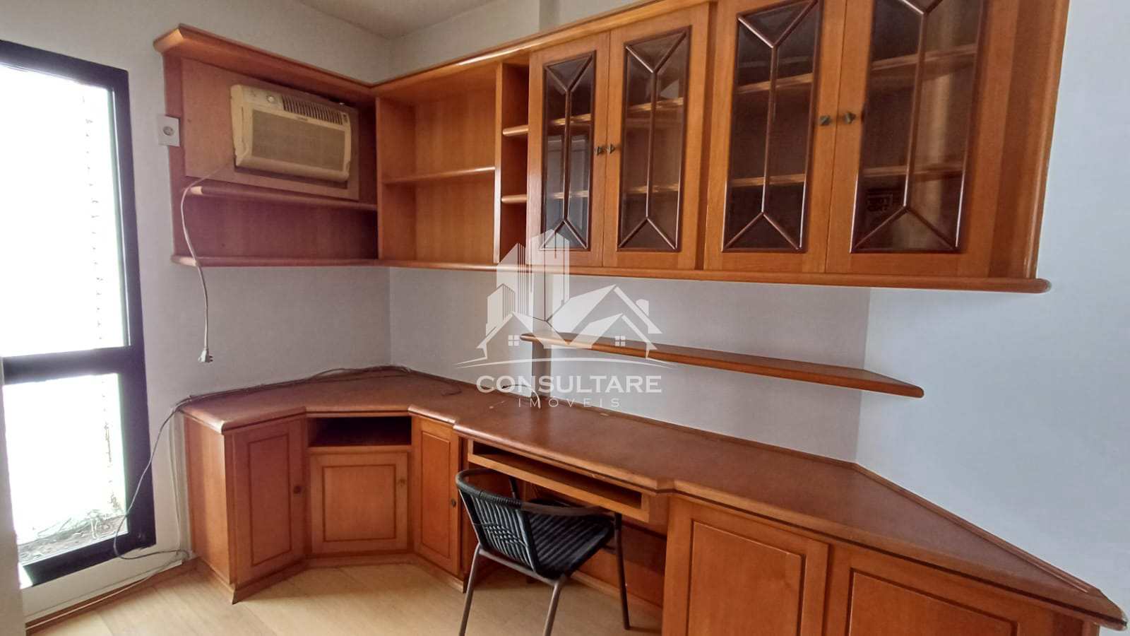 Apartamento para alugar com 4 quartos, 196m² - Foto 34