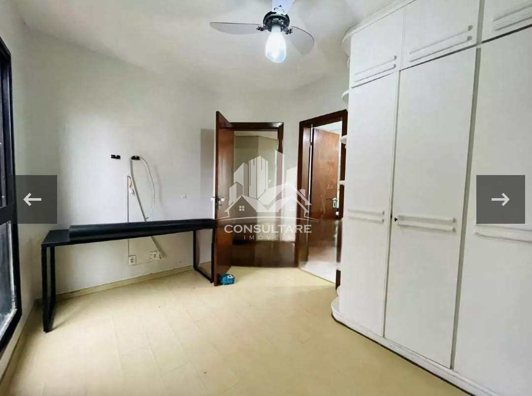 Apartamento para alugar com 4 quartos, 196m² - Foto 14