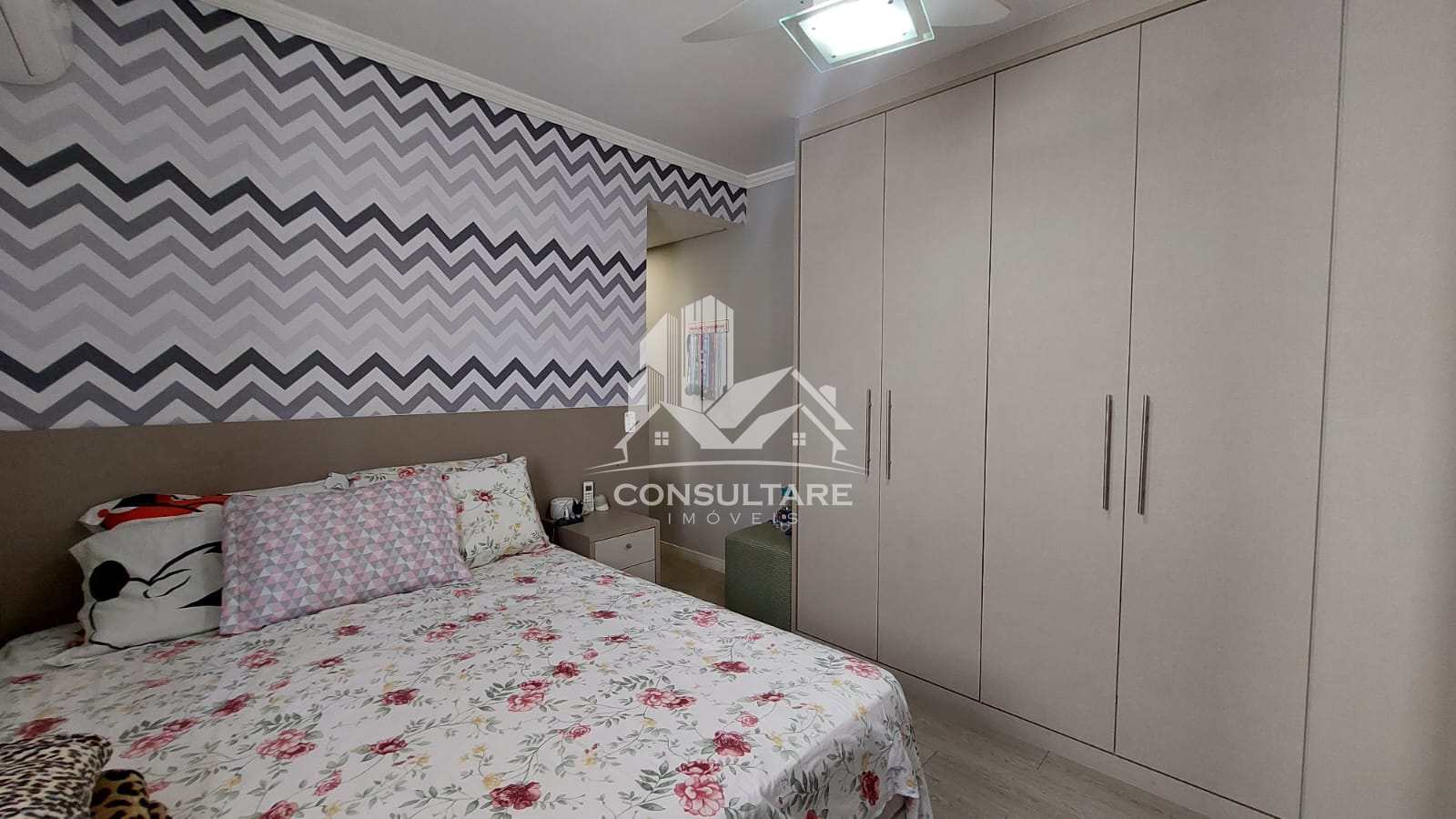 Casa à venda com 5 quartos, 167m² - Foto 18