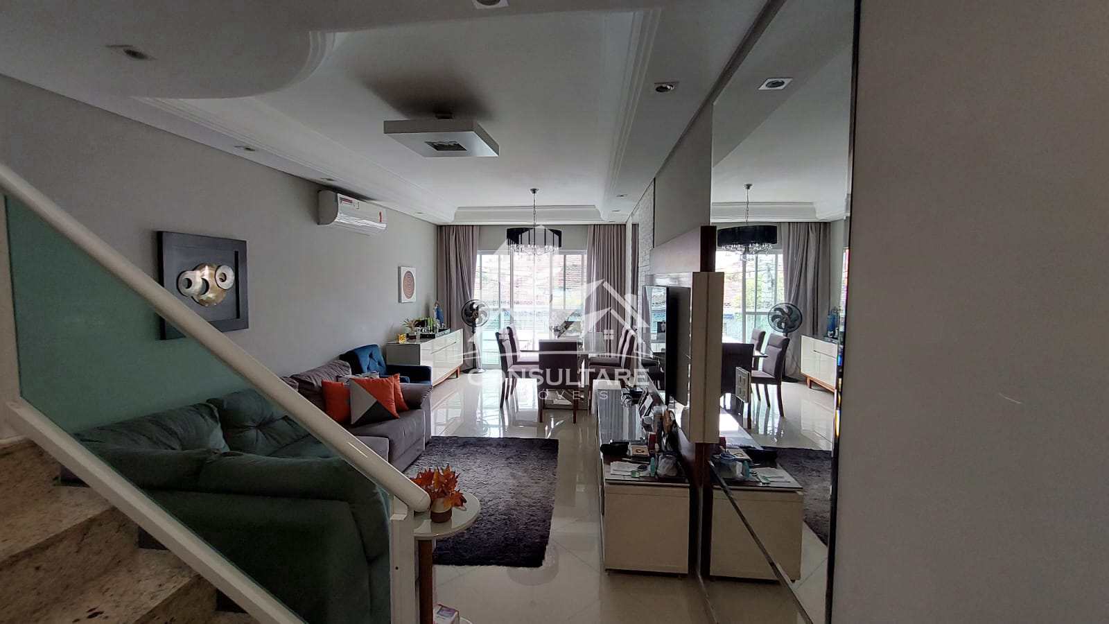 Casa à venda com 5 quartos, 167m² - Foto 3