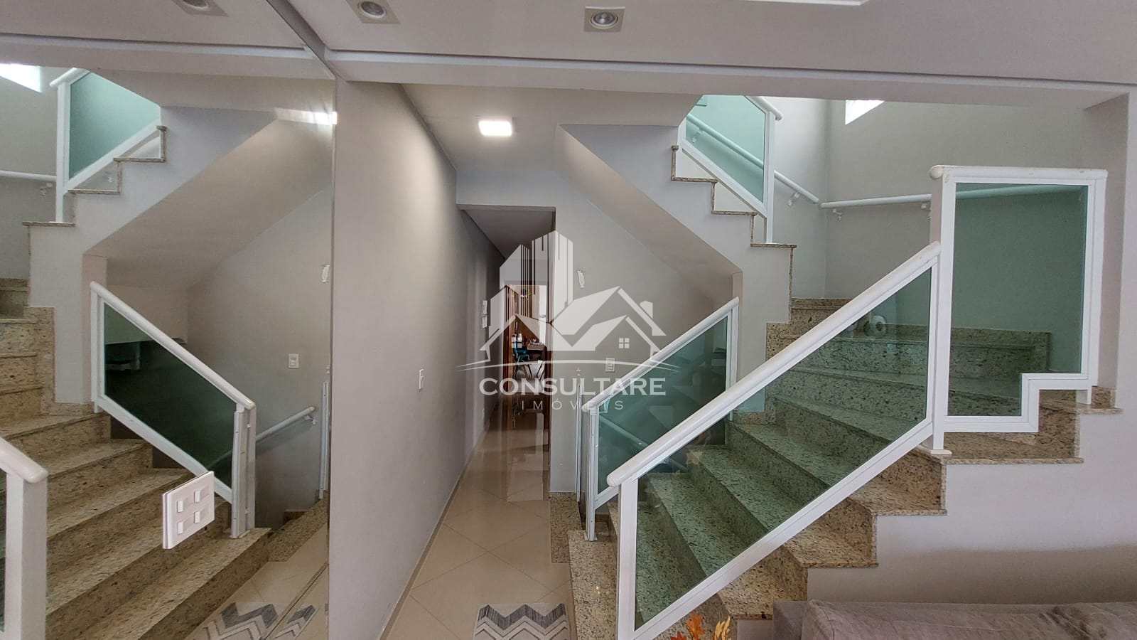 Casa à venda com 5 quartos, 167m² - Foto 10