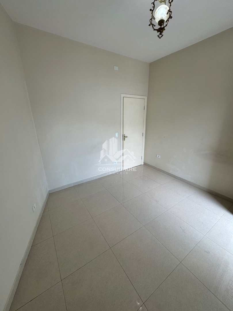 Casa para alugar com 3 quartos, 120m² - Foto 8