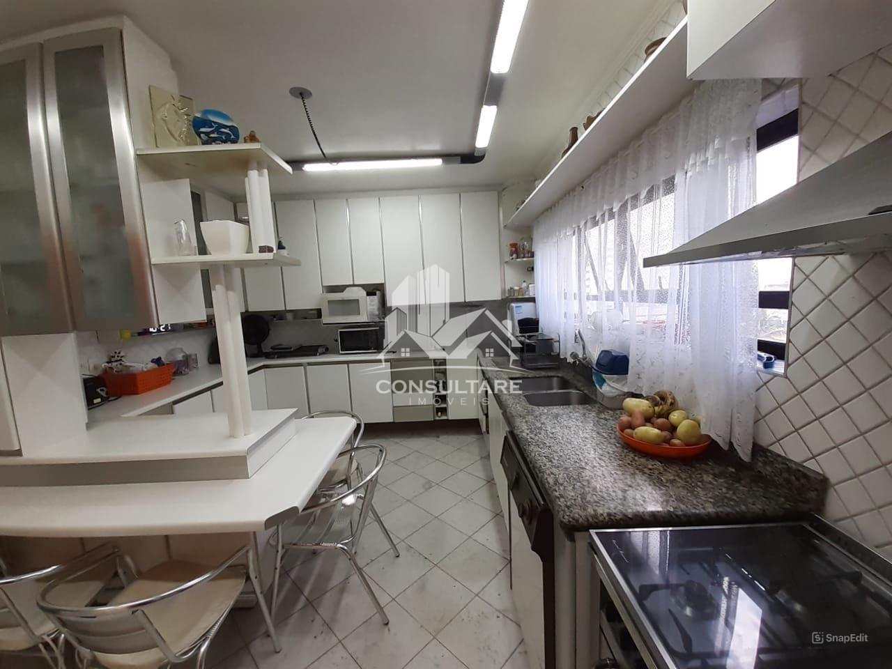 Apartamento à venda com 3 quartos, 187m² - Foto 28