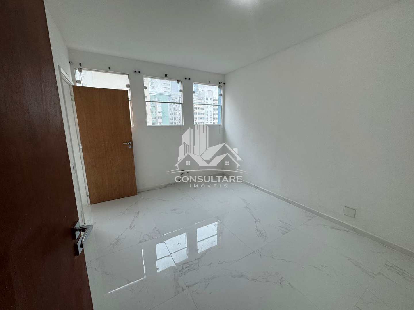 Apartamento para alugar com 1 quarto, 60m² - Foto 2