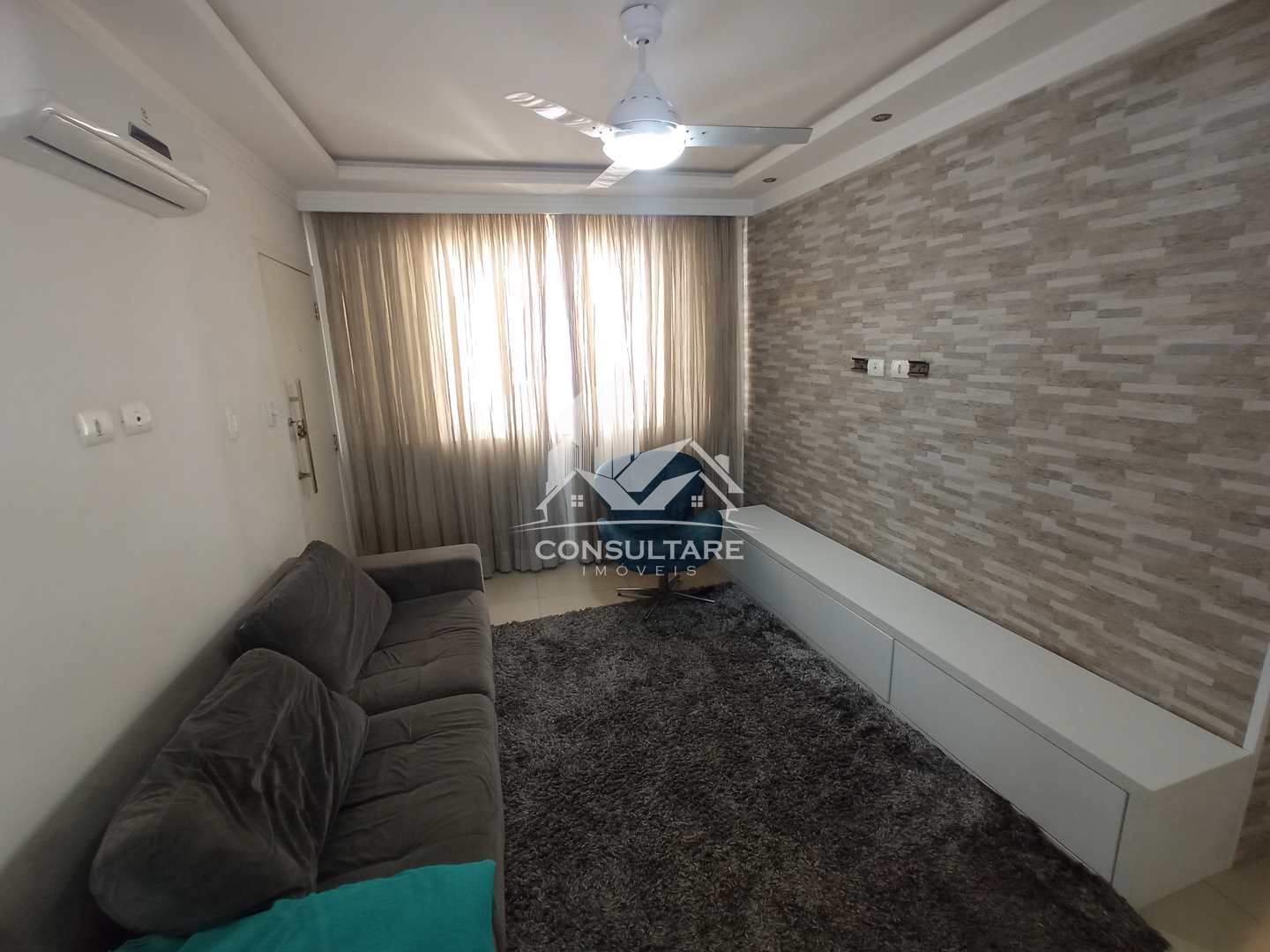 Apartamento para alugar com 2 quartos, 75m² - Foto 2