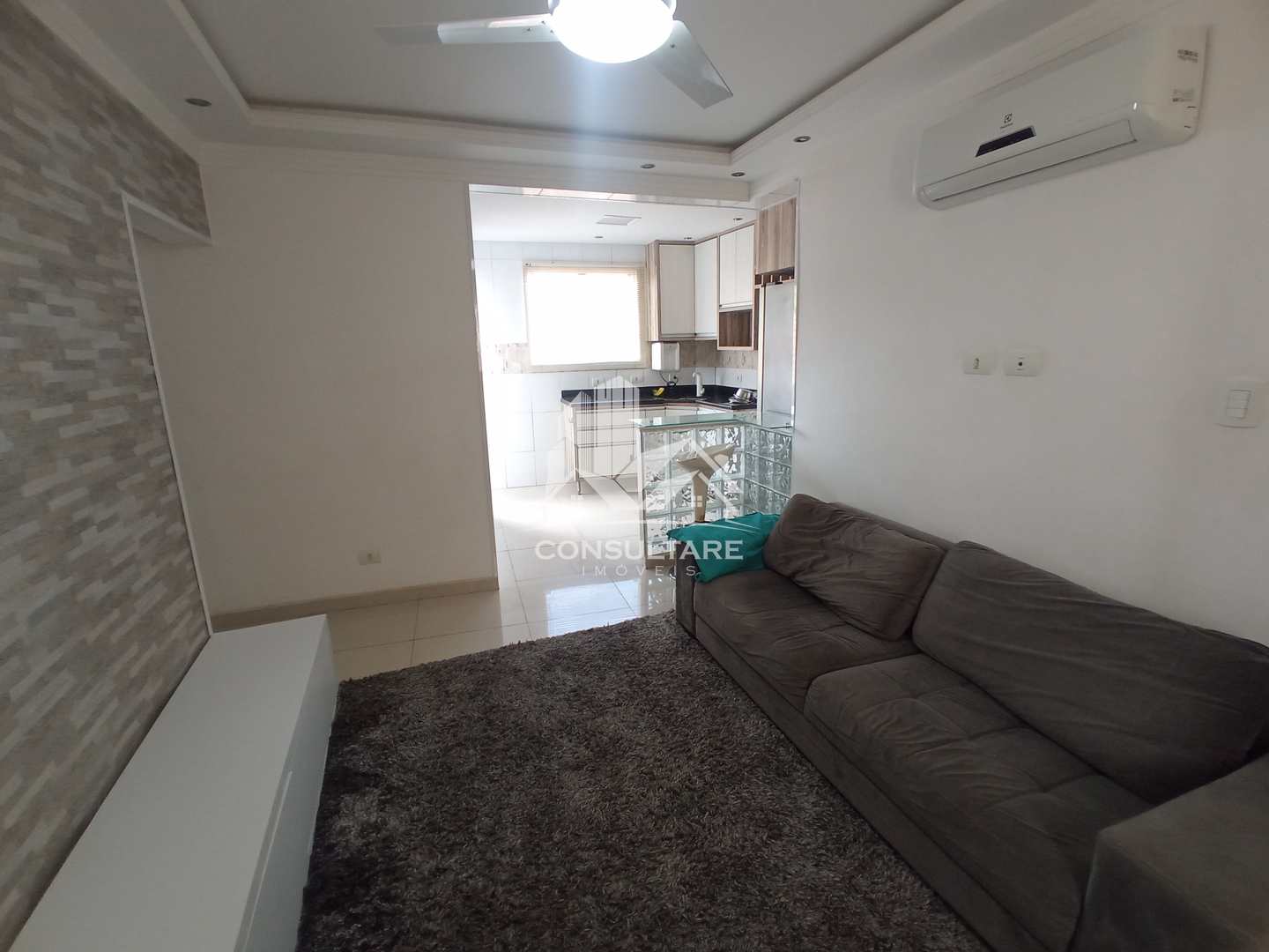 Apartamento para alugar com 2 quartos, 75m² - Foto 3