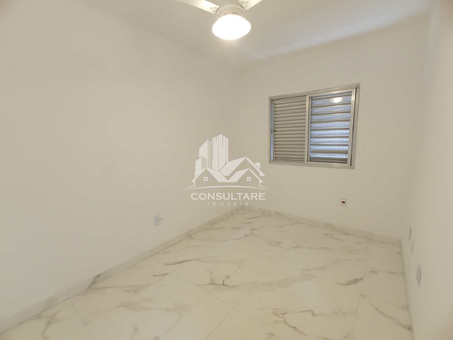 Apartamento para alugar com 3 quartos, 125m² - Foto 11