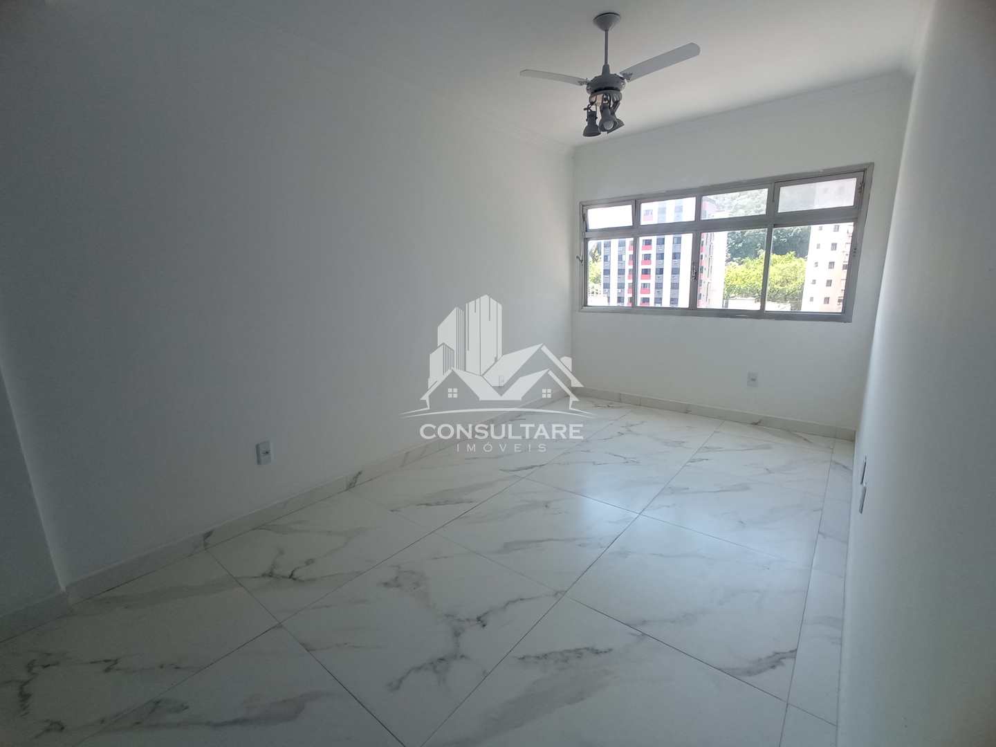 Apartamento para alugar com 3 quartos, 125m² - Foto 3