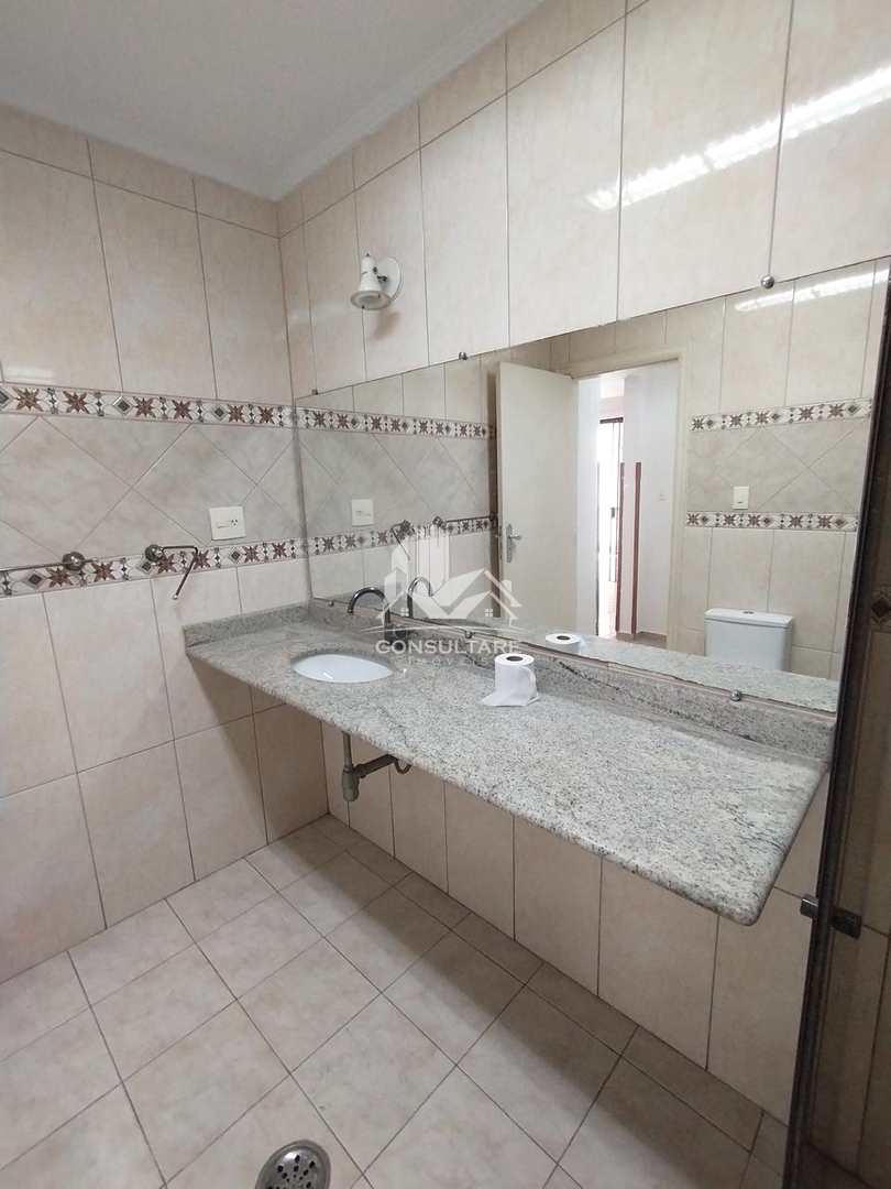 Sobrado para alugar com 3 quartos, 385m² - Foto 35