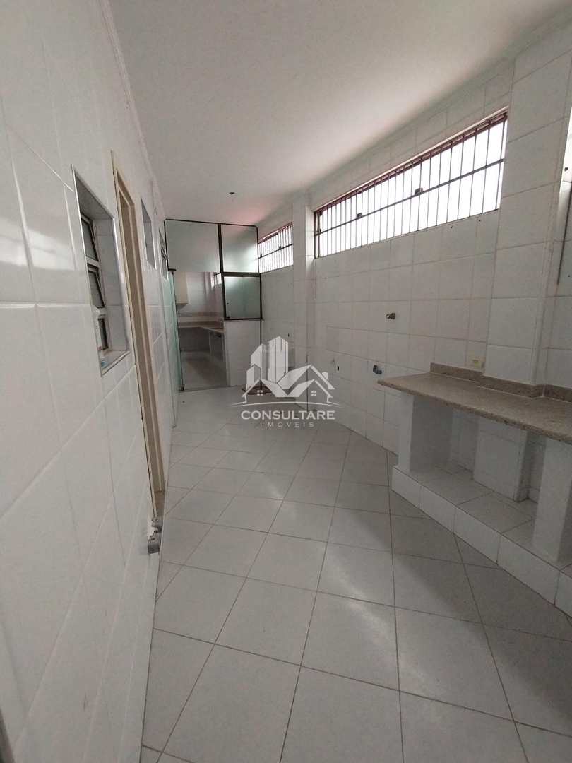 Sobrado para alugar com 3 quartos, 385m² - Foto 28