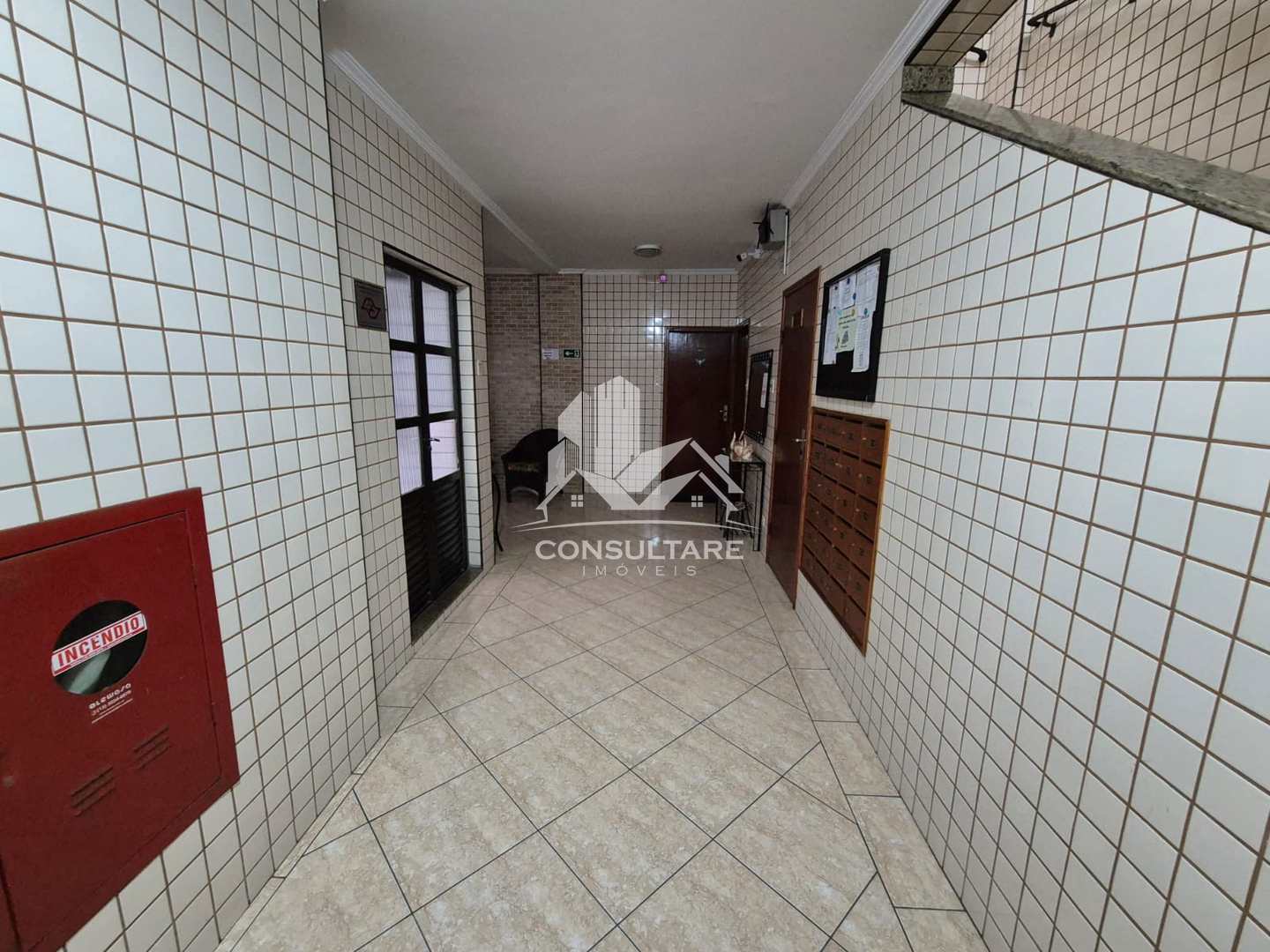 Apartamento para alugar com 2 quartos, 65m² - Foto 31