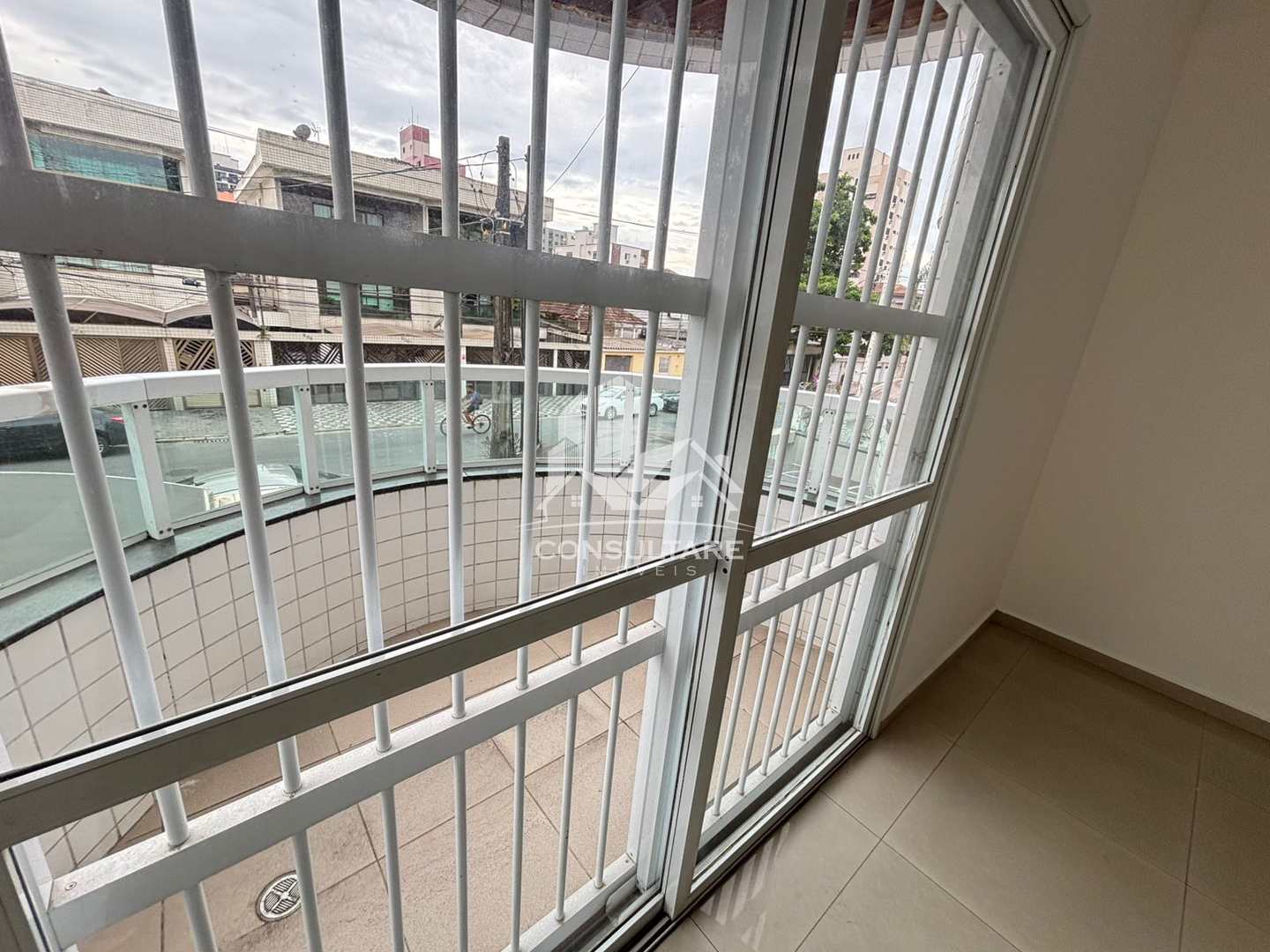 Casa à venda com 6 quartos, 264m² - Foto 4