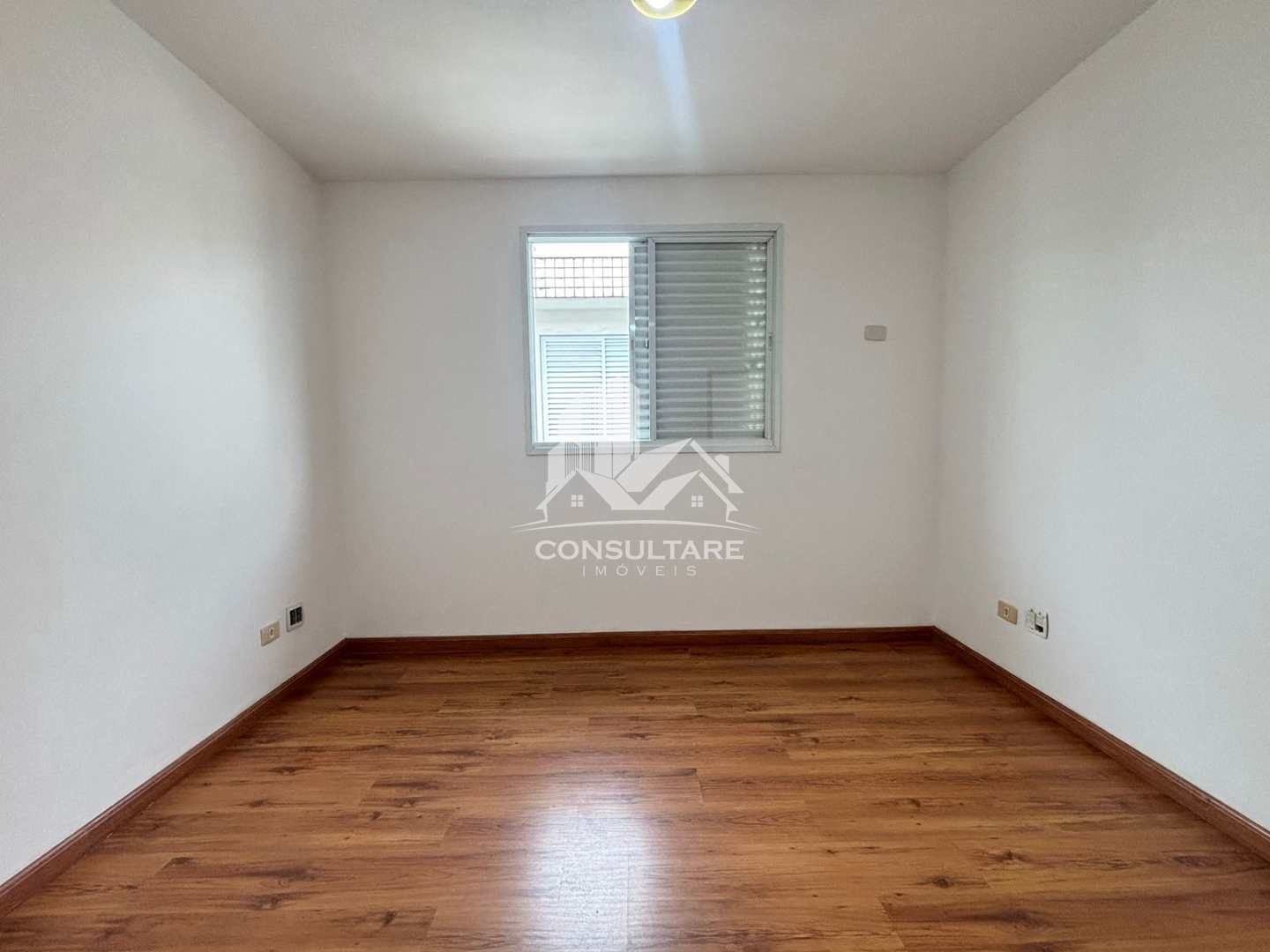 Casa à venda com 6 quartos, 264m² - Foto 16