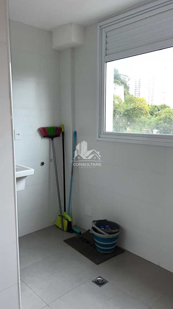 Apartamento para alugar com 2 quartos, 68m² - Foto 14