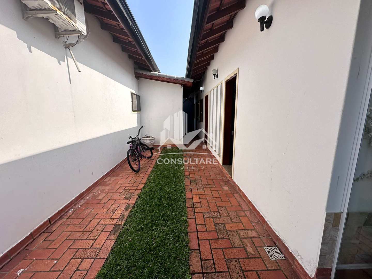 Casa à venda com 5 quartos, 225m² - Foto 38