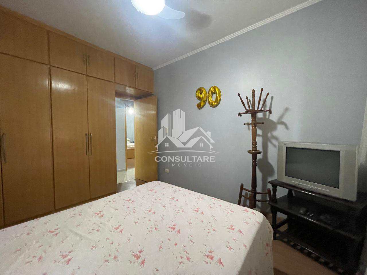 Apartamento para alugar com 3 quartos, 140m² - Foto 14