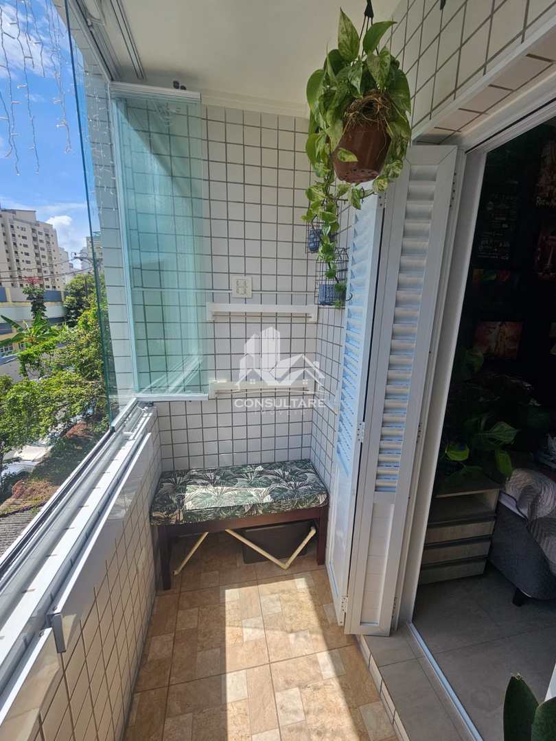 Apartamento à venda com 2 quartos, 70m² - Foto 19